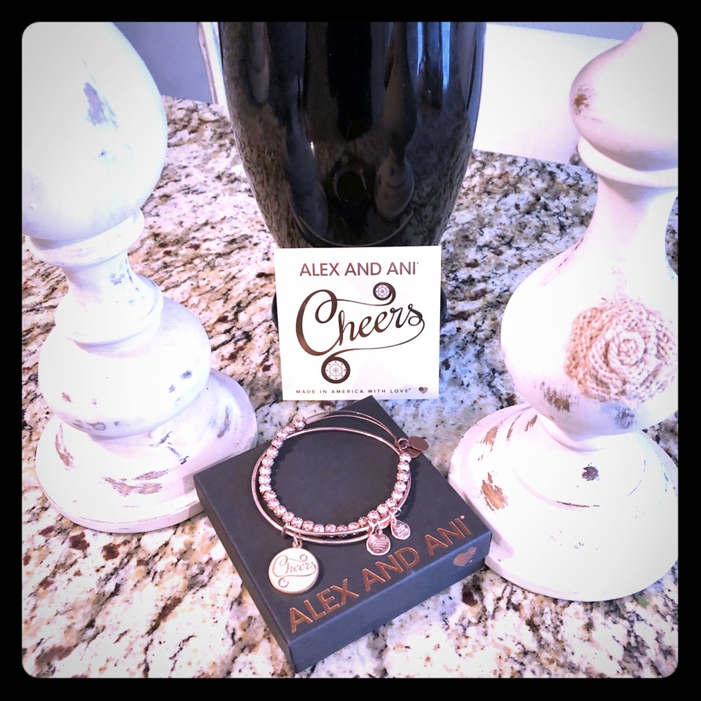 Alex & Ani Cheers Bangle Charm Bracelet Set🌟